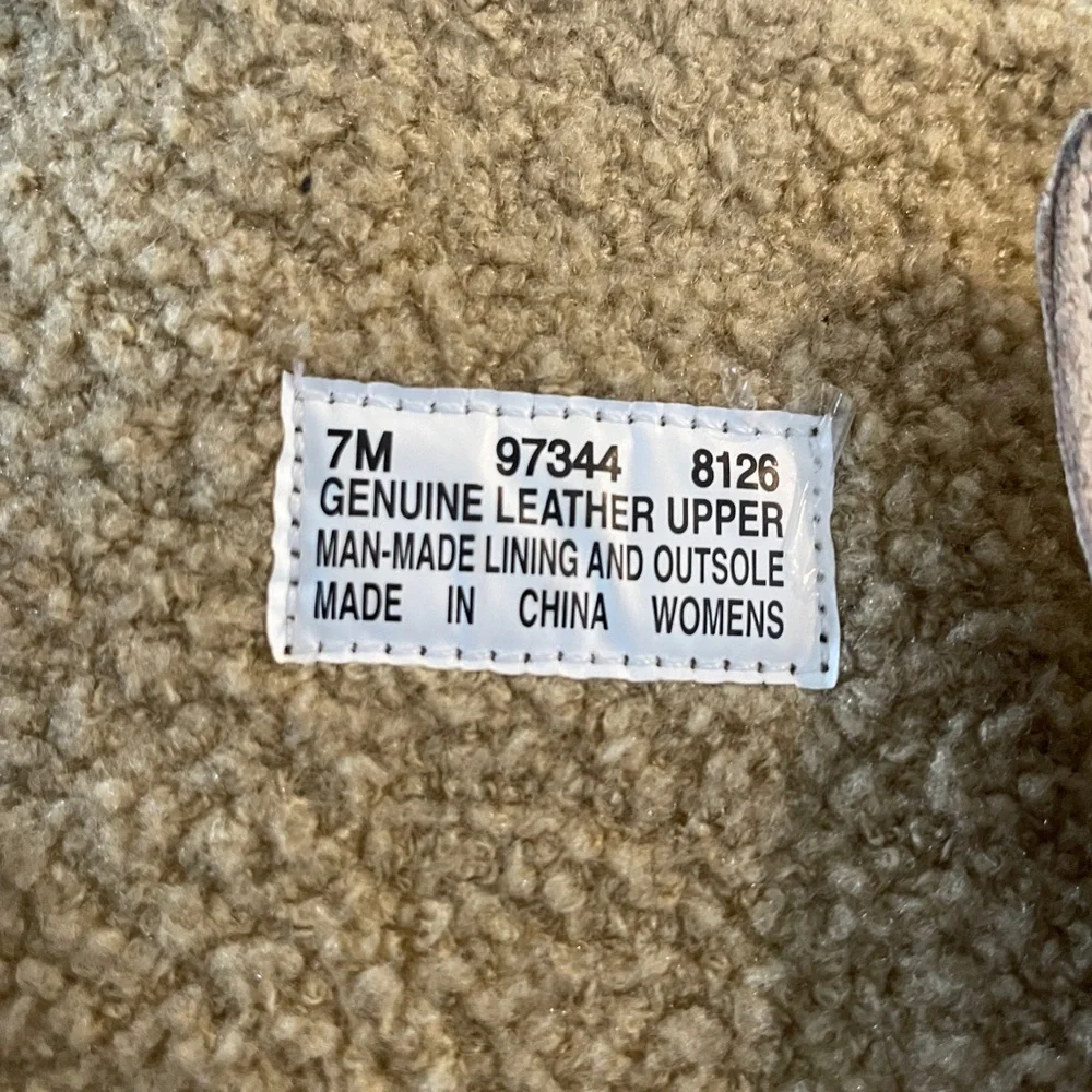 Timberland Chocolate Suede Boots - Picture 4 of 5